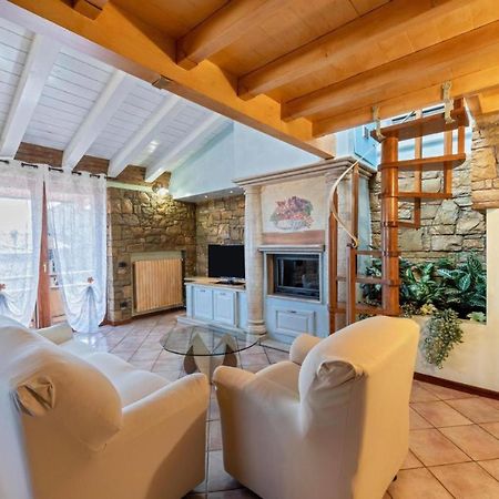 Casa Vacanze Baccolo Polpenazze del Garda Eksteriør bilde