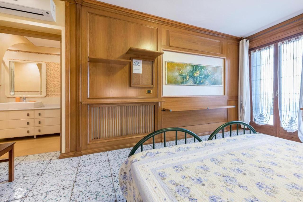 Casa Vacanze Baccolo Polpenazze del Garda Eksteriør bilde