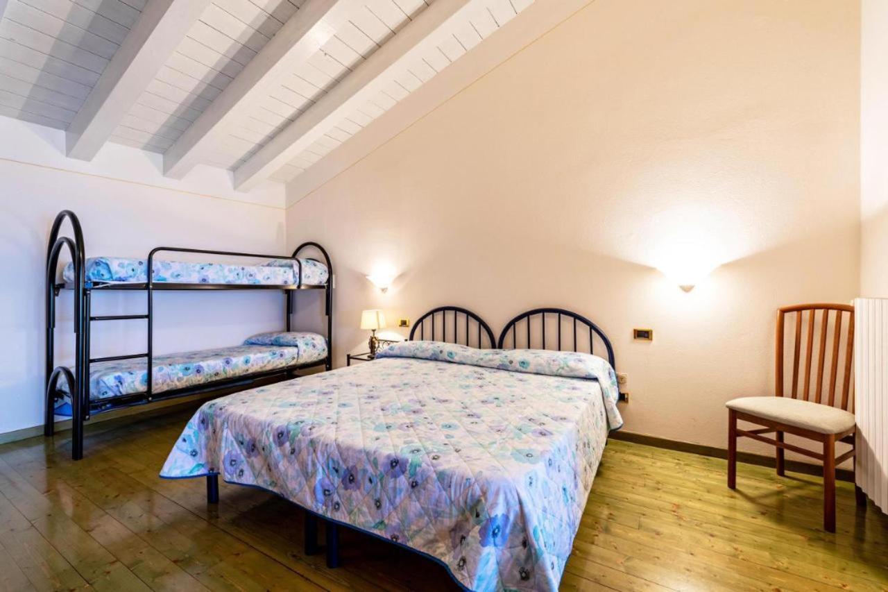 Casa Vacanze Baccolo Polpenazze del Garda Eksteriør bilde