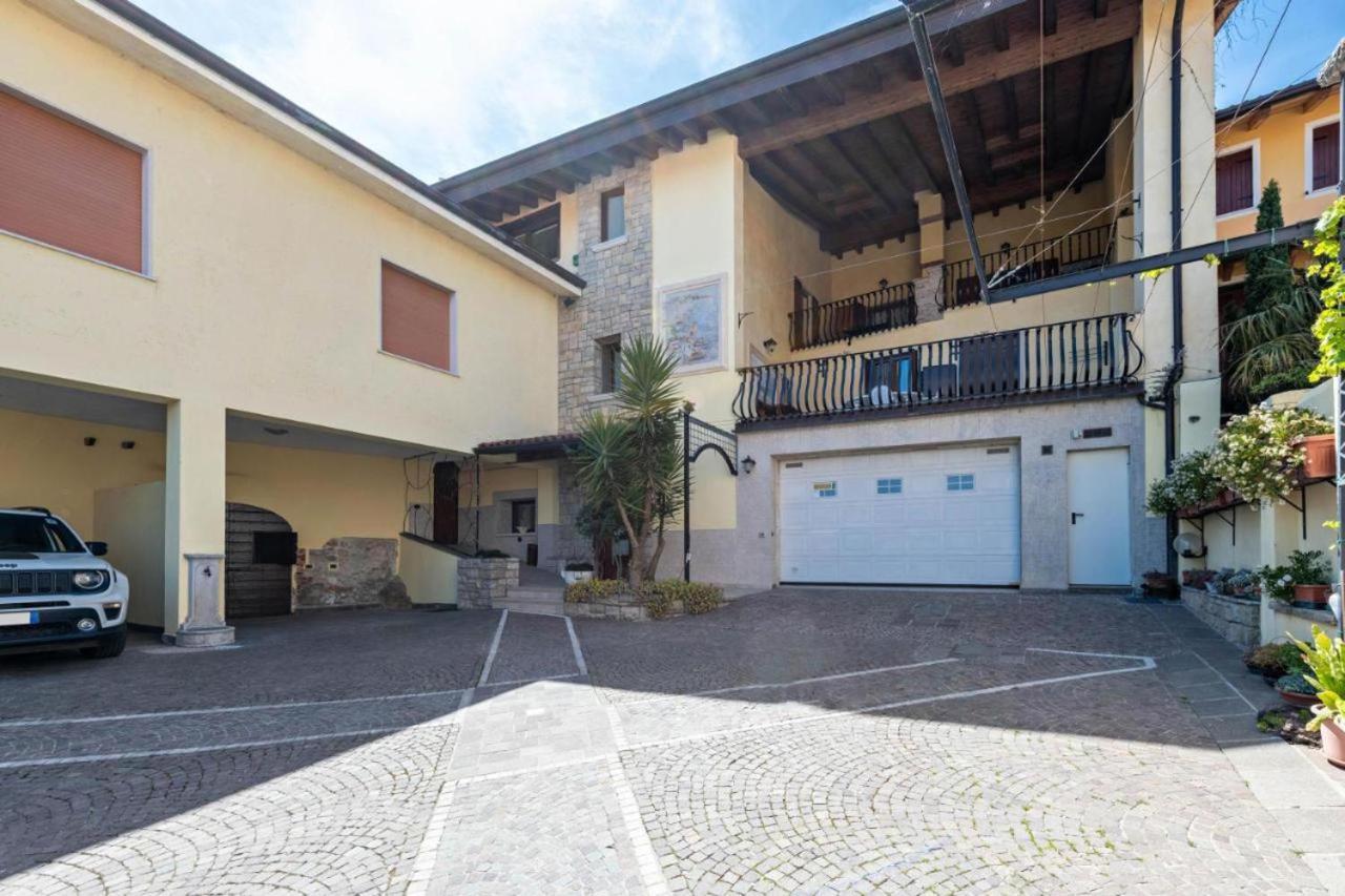 Casa Vacanze Baccolo Polpenazze del Garda Eksteriør bilde