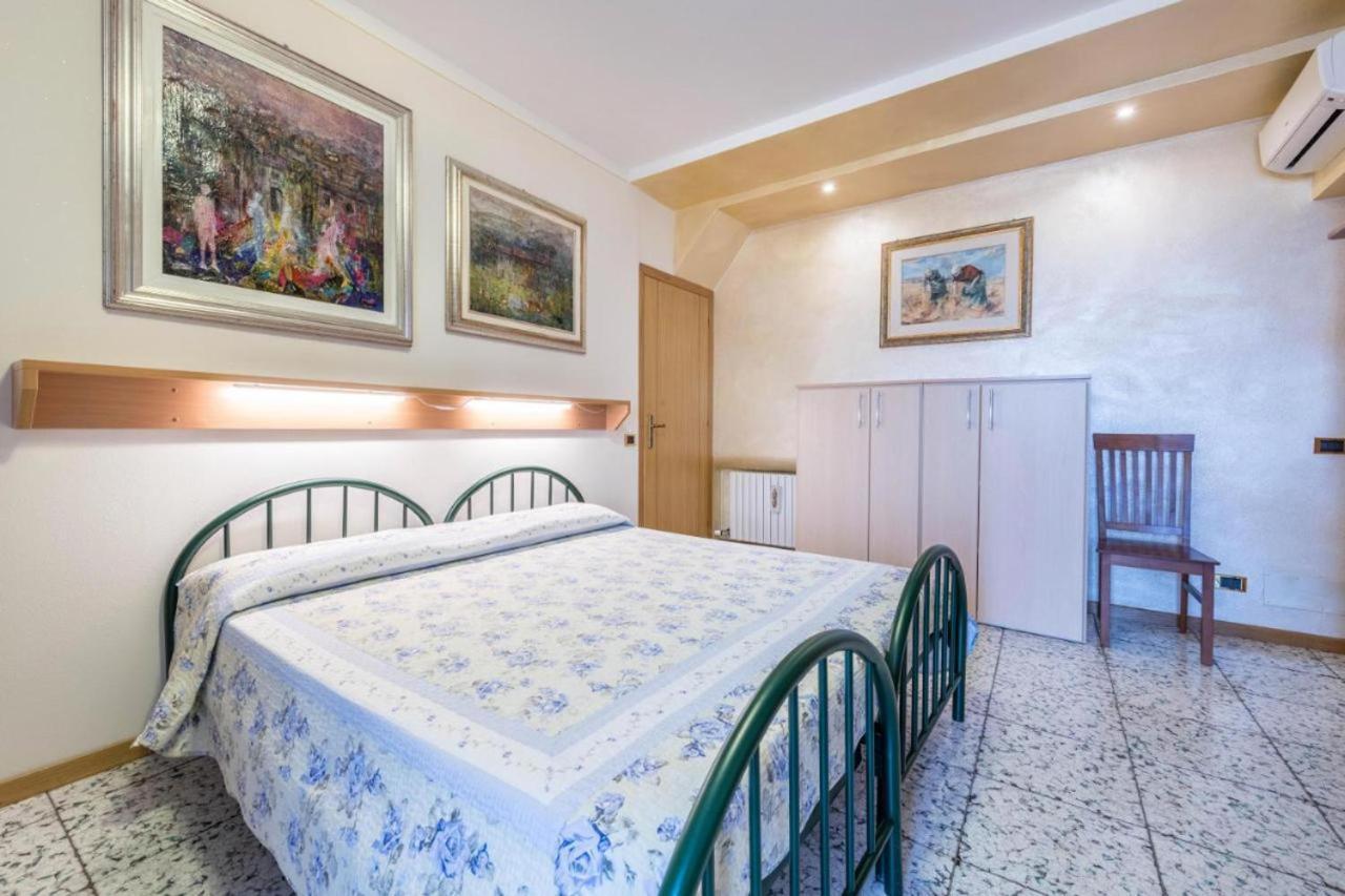 Casa Vacanze Baccolo Polpenazze del Garda Eksteriør bilde