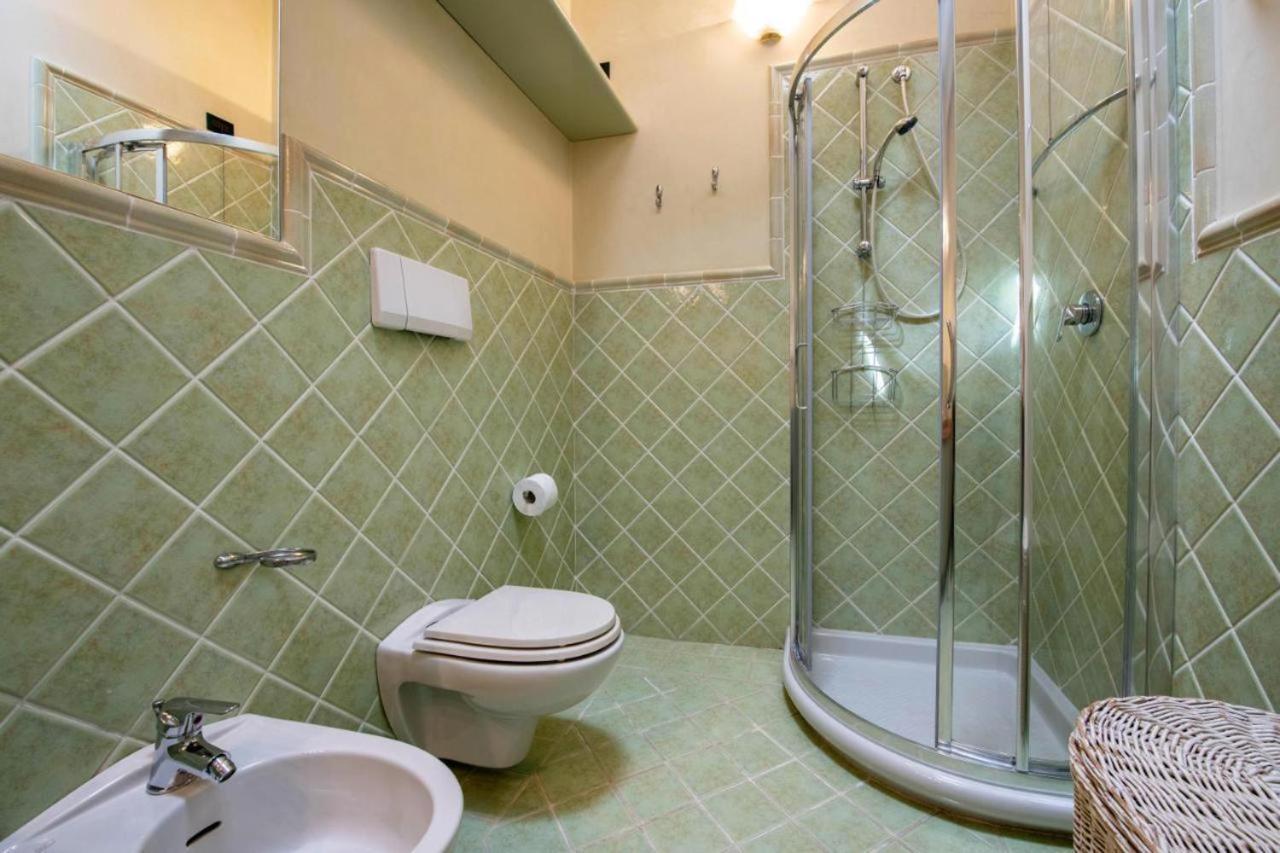 Casa Vacanze Baccolo Polpenazze del Garda Eksteriør bilde